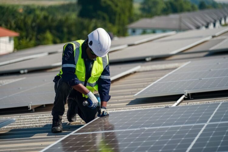 FG Opens Free Solar Installation Training